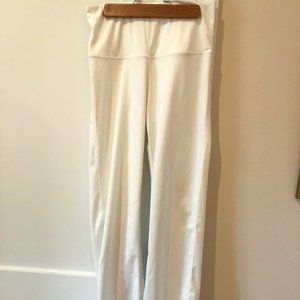 Bright White Like New Bootcut Yoga Pants